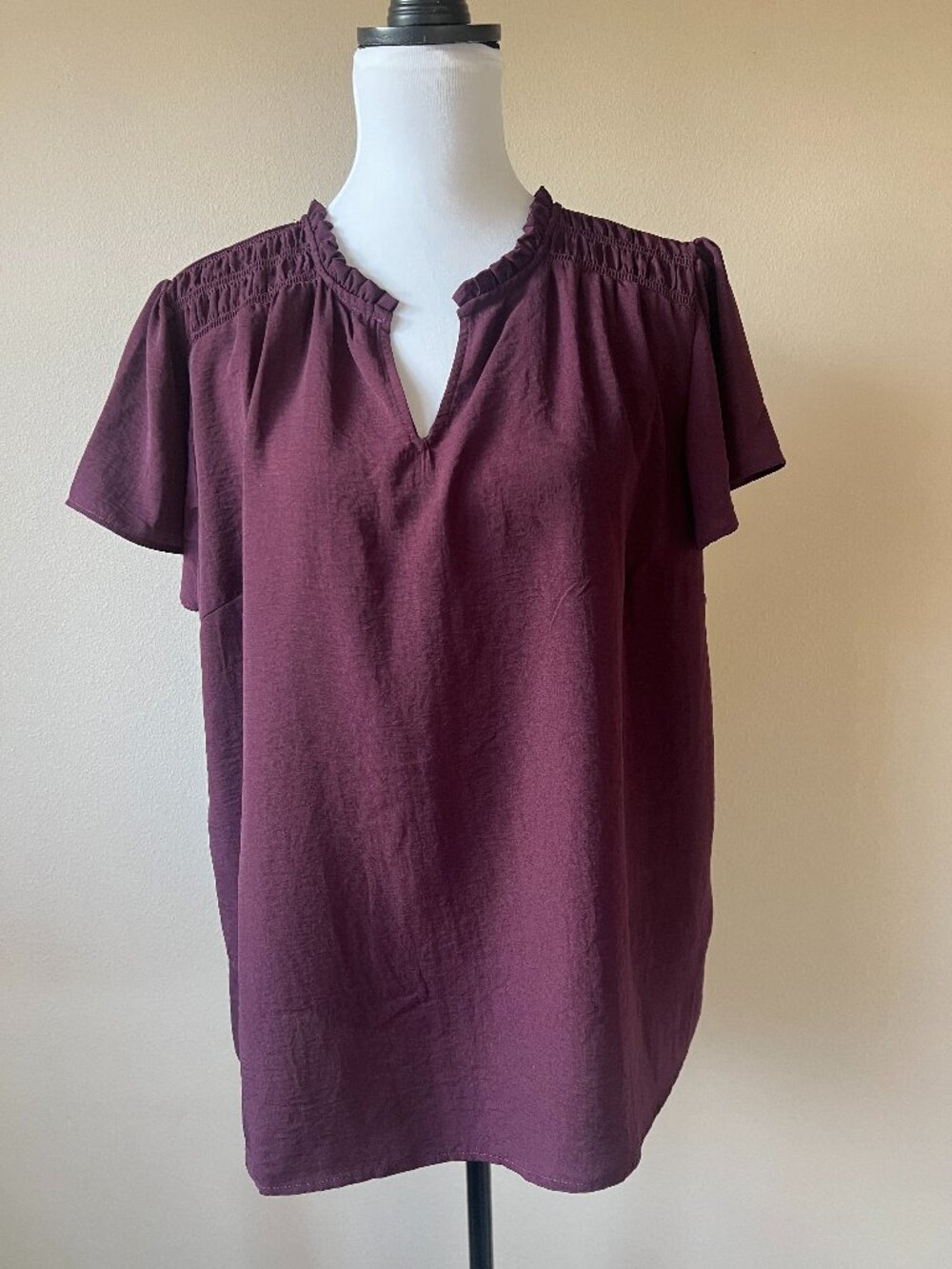 Maurices Atwood Flutter Sleeve Top Blouse - Size 1X - Bordeaux Wine